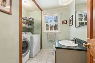 204 Aubinwood Rd, Amherst, MA 01002 - Photo 16