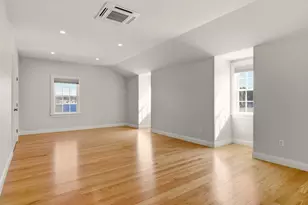 13 Merrimac St, Amesbury, MA 01913 - Photo 30