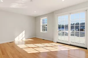 13 Merrimac St, Amesbury, MA 01913 - Photo 16