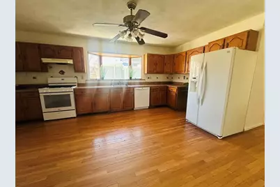 71 Berkeley St #2, Somerville, MA 02143 - Photo 6