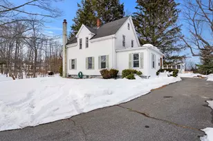 145 Forest St, Haverhill, MA 01832 - Photo 4