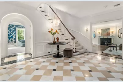 188 Heath St, Brookline, MA 02467 - Photo 4