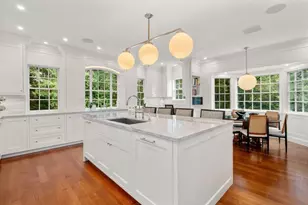 188 Heath St, Brookline, MA 02467 - Photo 10