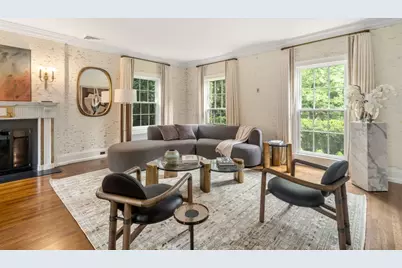 188 Heath St, Brookline, MA 02467 - Photo 6