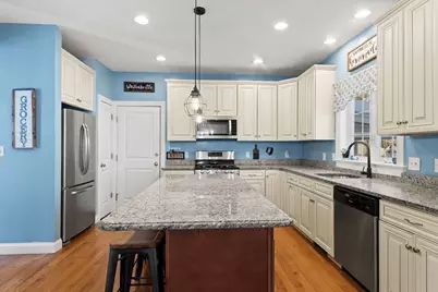 578 Carpenter Rd, Northbridge, MA 01588 - Photo 10