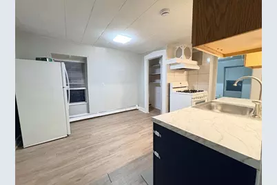 72 Wales St #3, Taunton, MA 02780 - Photo 2