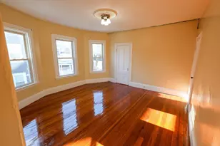 35 Clarkson St, Boston, MA 02125 - Photo 4