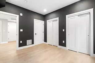 277 Border St, Boston, MA 02128 - Photo 22