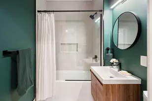 277 Border St, Boston, MA 02128 - Photo 18
