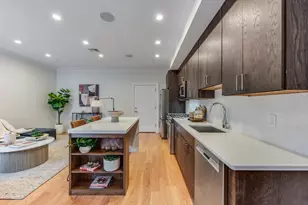 17 Vinton St, Boston, MA 02127 - Photo 2