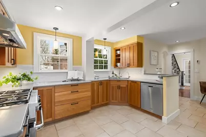 93 Churchill Ave, Arlington, MA 02476 - Photo 20