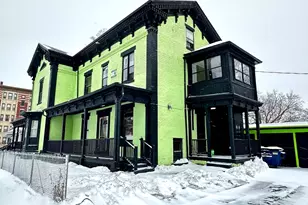 56 Clinton Ave, Holyoke, MA 01040 - Photo 18