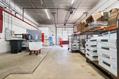 16 Conn St, Woburn, MA 01801 - Photo 34