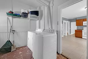 31 Boardman St, Worcester, MA 01606 - Photo 20