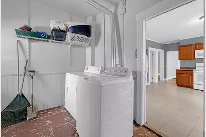 31 Boardman St, Worcester, MA 01606 - Photo 20