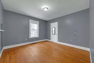 31 Boardman St, Worcester, MA 01606 - Photo 12