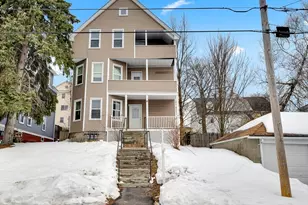 31 Boardman St, Worcester, MA 01606 - Photo 1