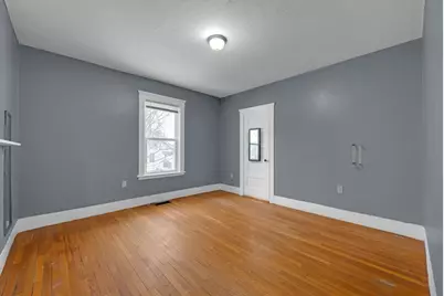 31 Boardman St, Worcester, MA 01606 - Photo 14