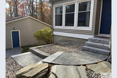 244 N Valley Road, Pelham, MA 01002 - Photo 4