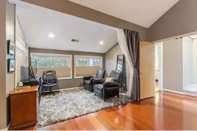 411 Captain Eames Cir #411, Ashland, MA 01721 - Photo 6