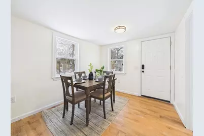 122 Truro St, New Bedford, MA 02745 - Photo 14