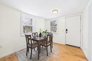 122 Truro St, New Bedford, MA 02745 - Photo 14