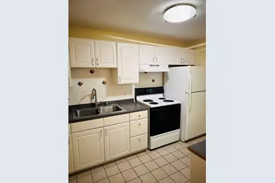 115 West Squantum Street #1114, Quincy, MA 02171 - Photo 8