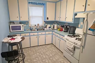 3-15 Edgemond St, Fall River, MA 02723 - Photo 8