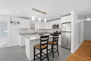 2 Hemenway Rd, Framingham, MA 01701 - Photo 12