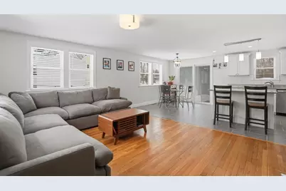 2 Hemenway Road, Framingham, MA 01701 - Photo 8