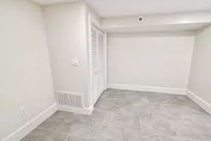 35 Foster St, Boston, MA 02135 - Photo 8