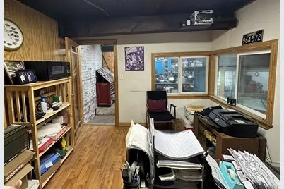 163 Crescent St, Brockton, MA 02302 - Photo 6