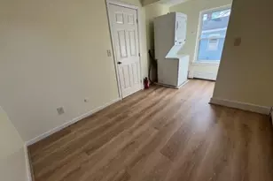 11 Union St, Easthampton, MA 01027 - Photo 16