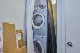 251 Heath St, Boston, MA 02130 - Photo 16