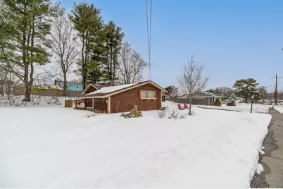 14 Grove St, Danvers, MA 01923 - Photo 20