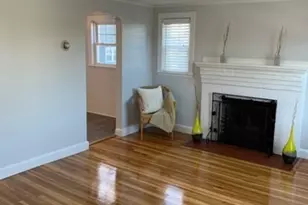 1517 Centre St, Boston, MA 02132 - Photo 4