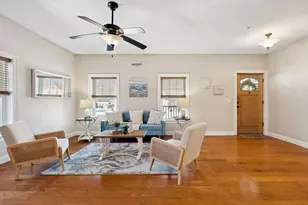 29 Summer St, Ipswich, MA 01938 - Photo 4