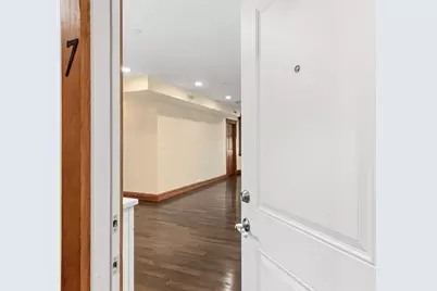 44 Maple St #7, Danvers, MA 01923 - Photo 4