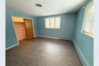 1090 Pleasant St, Paxton, MA 01612 - Photo 8