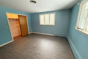 1090 Pleasant St, Paxton, MA 01612 - Photo 8