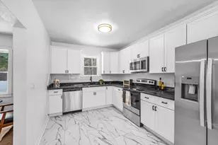 72 NW Schoolhouse Rd, Dudley, MA 01571 - Photo 6