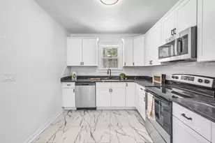 72 NW Schoolhouse Rd, Dudley, MA 01571 - Photo 6