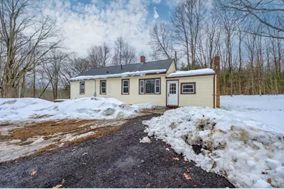 72 NW Schoolhouse Rd, Dudley, MA 01571 - Photo 2