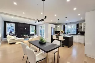 29 Parsons St, Newton, MA 02460 - Photo 2