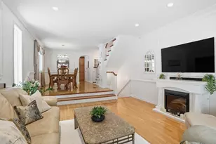 921 Sherwood Forest Ln, Saugus, MA 01906 - Photo 8