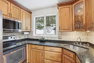 921 Sherwood Forest Ln, Saugus, MA 01906 - Photo 14