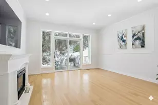 921 Sherwood Forest Ln, Saugus, MA 01906 - Photo 2