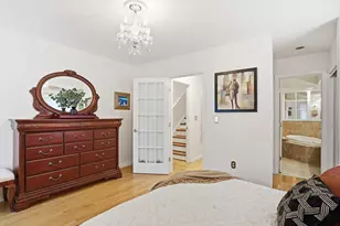 921 Sherwood Forest Ln, Saugus, MA 01906 - Photo 18