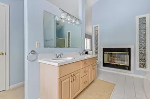 2 Arrowhead Cir, Ashland, MA 01721 - Photo 20