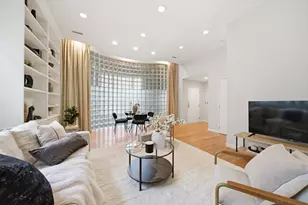 81 Glen Rd, Brookline, MA 02445 - Photo 4